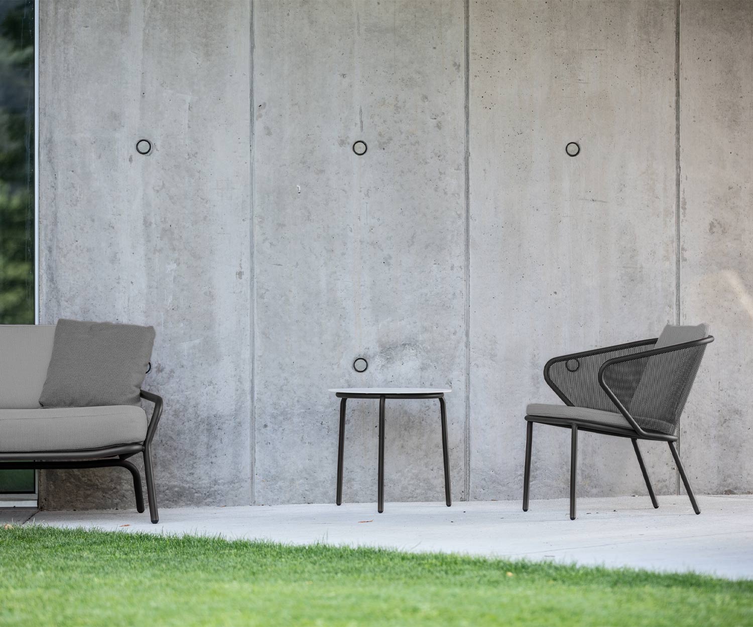 Fauteuil de salon design de haute qualité Todus Condor avec rembourrage en anthracite