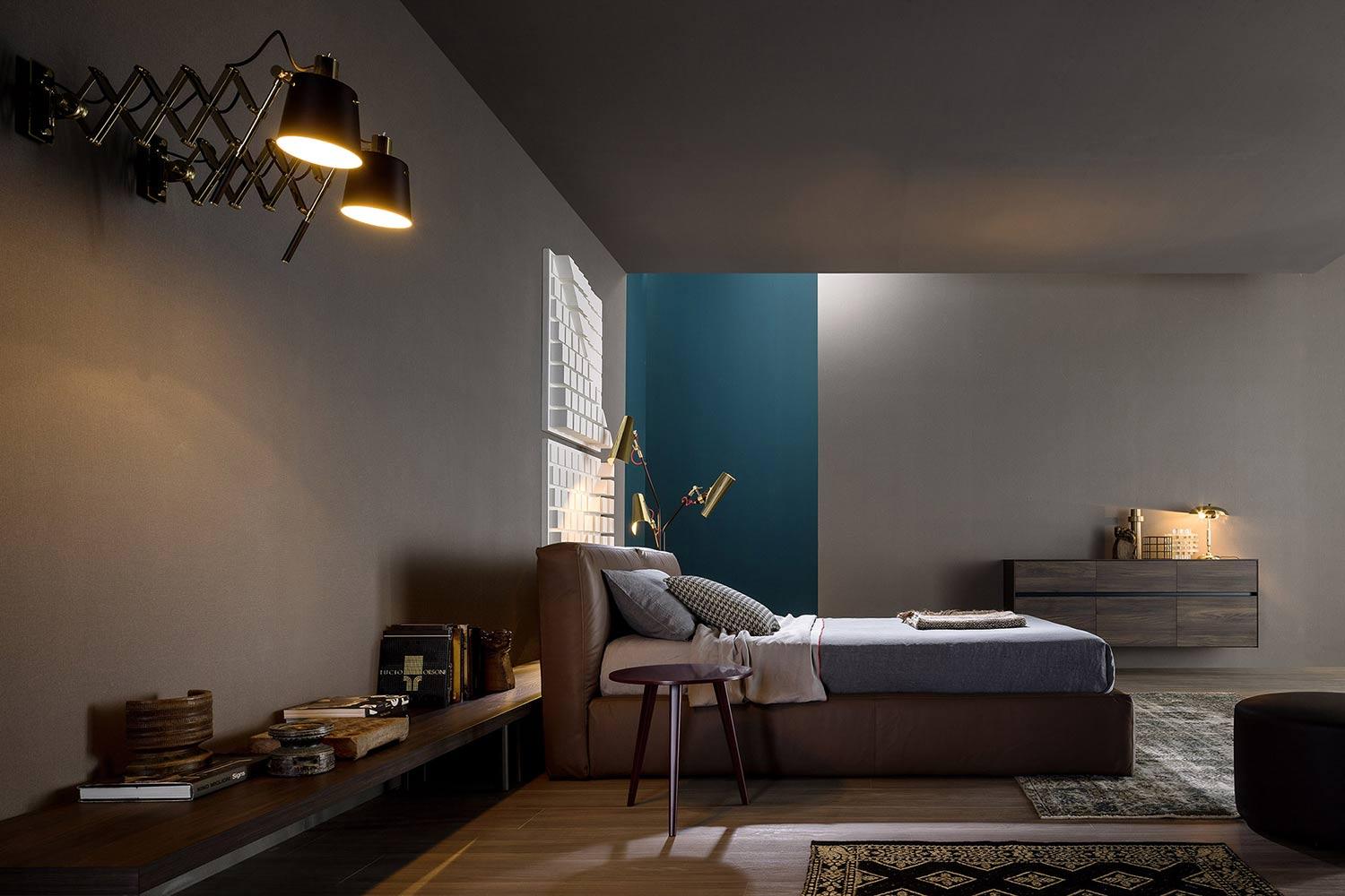chambre moderne avec accents dor&eacute;s