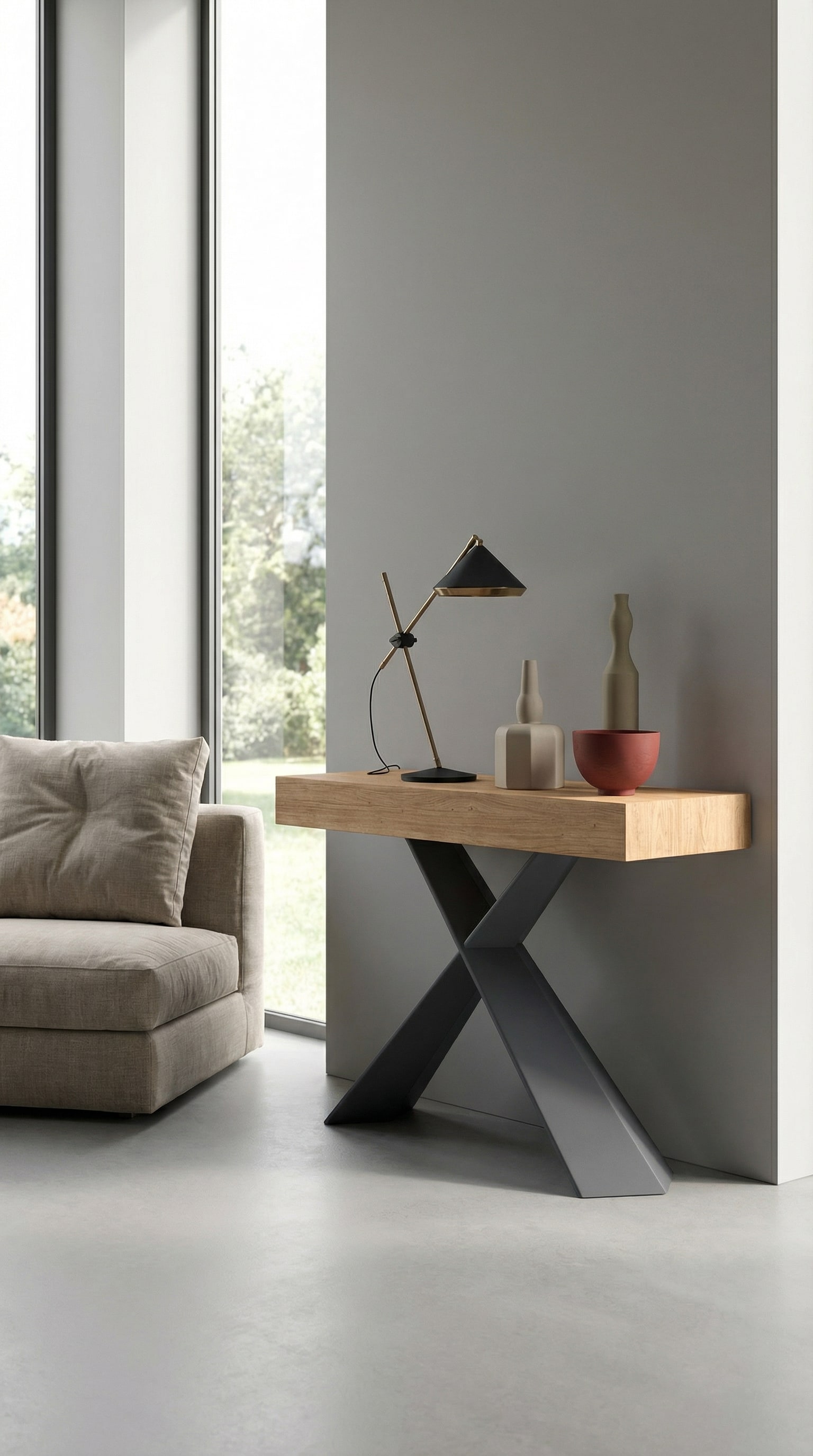 La console Ozzio 4you avec son piètement croisé métallique distinctif, un bureau élégant et peu encombrant dans un salon moderne. La console Ozzio 4you avec son piètement croisé métallique distinctif, un bureau élégant et peu encombrant dans un salon moderne.