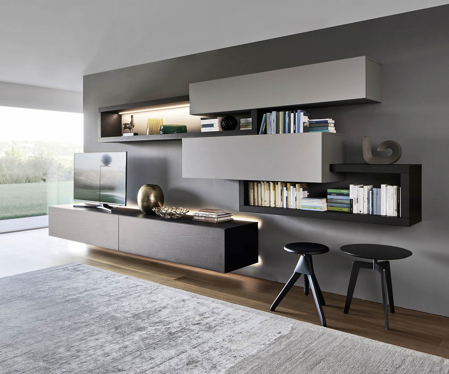 Exclusif Livitalia Meuble-paroi design C27 en chêne plaqué et gris mat Exclusif Livitalia Meuble-paroi design C27 en chêne plaqué et gris mat