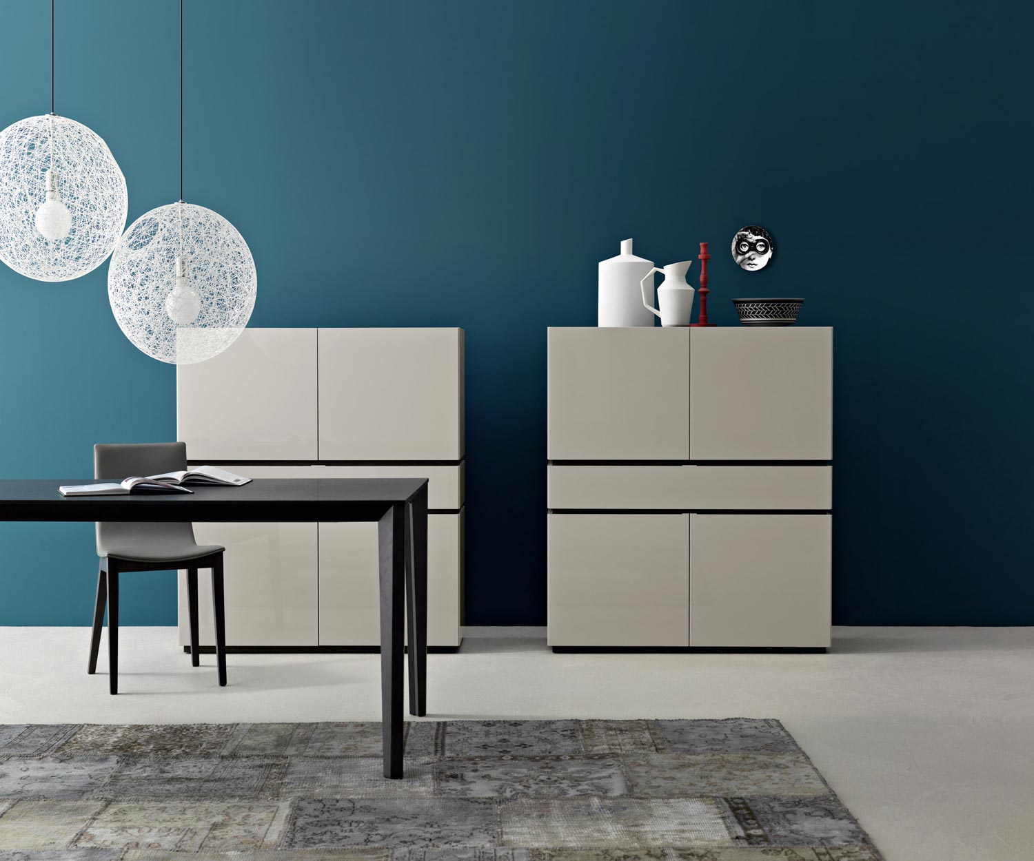 Exclusif Livitalia Highboard design Cubi en blanc laqué haute brillance Exclusif Livitalia Highboard design Cubi en blanc laqué haute brillance