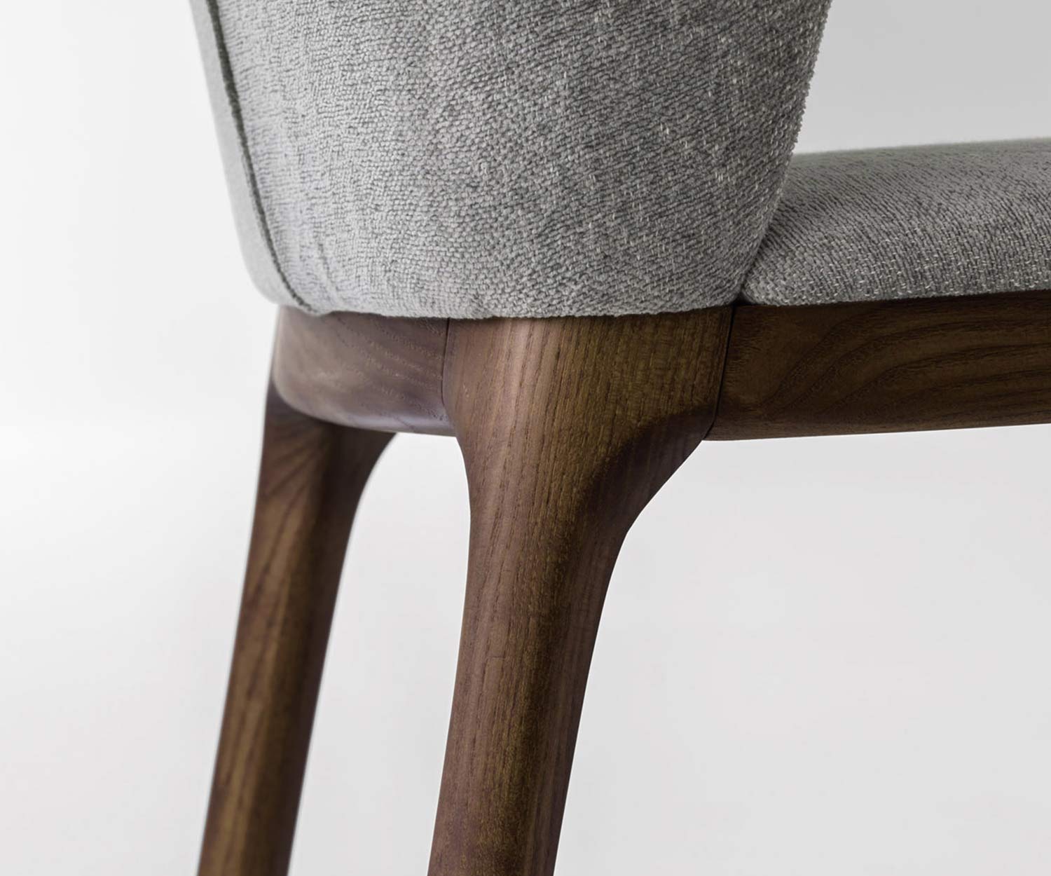 Chaise moderne Novamobili Navy châssis en bois massif