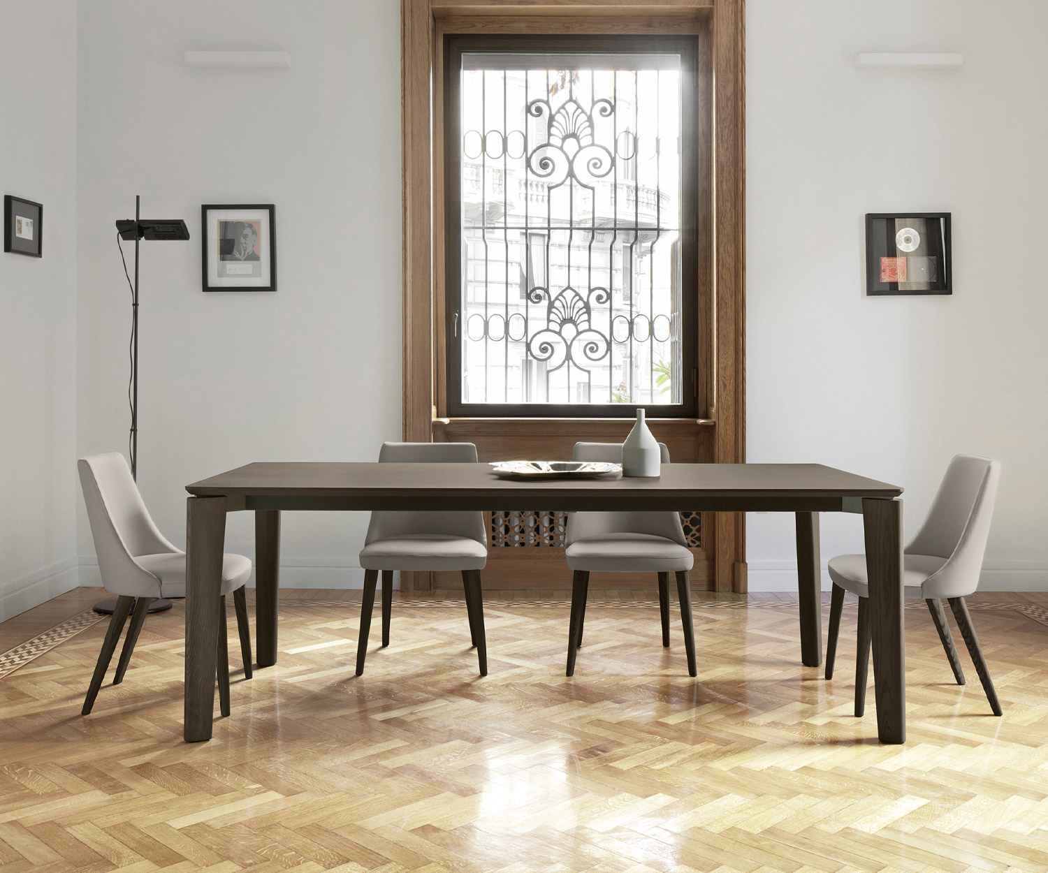 Exclusif Livitalia Chaise de salle à manger design Eva avec revêtement en similicuir beige Exclusif Livitalia Chaise de salle à manger design Eva avec revêtement en similicuir beige