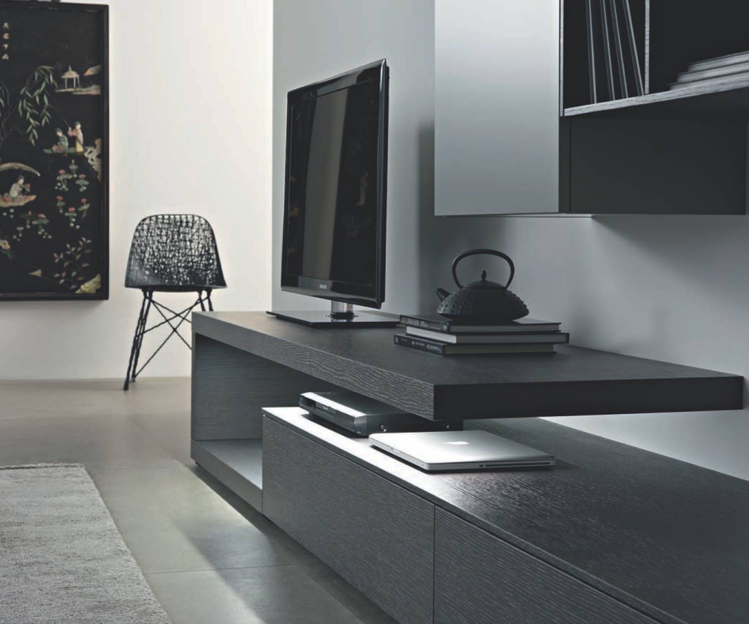 Meuble-paroi design moderne C99 avec chêne Carbone et plateau TV flottant Meuble-paroi design moderne C99 avec chêne Carbone et plateau TV flottant