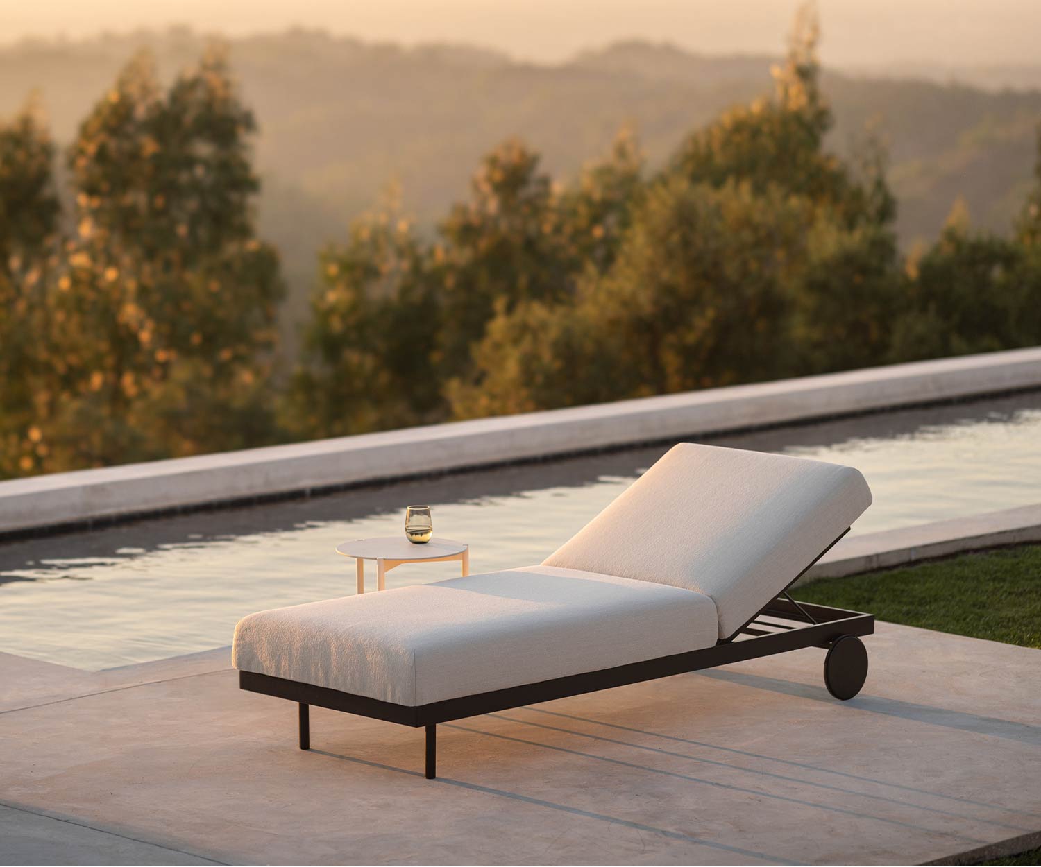 Todus Dongo Chaise Longue d'Extérieur