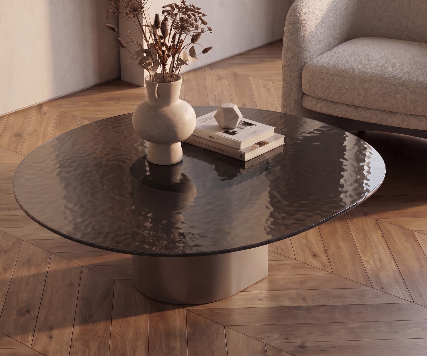 Table basse al2 dakry 006 avec plateau en verre texturé Table basse al2 dakry 006 pour salon, plateau en verre texturé sombre et piètement beige, style minimaliste chaleureux.