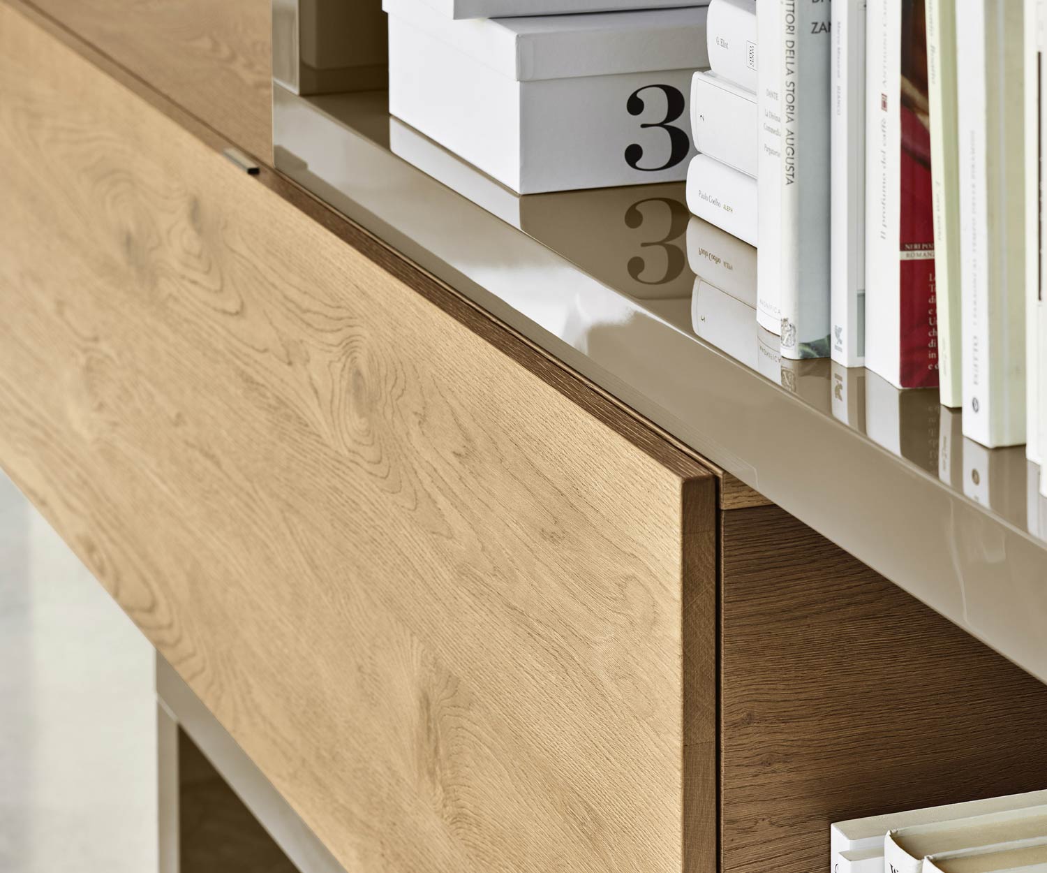 Moderne Livitalia Design mur d'angle C29A Armoire suspendue en plaqué chêne clair Moderne Livitalia Design mur d'angle C29A Armoire suspendue en plaqué chêne clair
