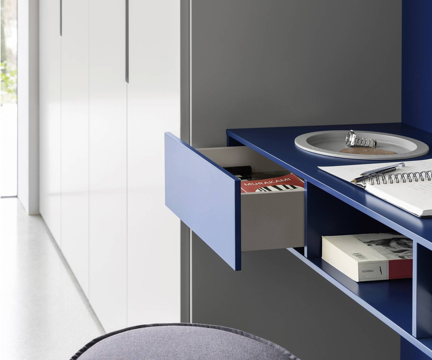 Armoire design de haute qualité Novamobili Armoire avec bureau