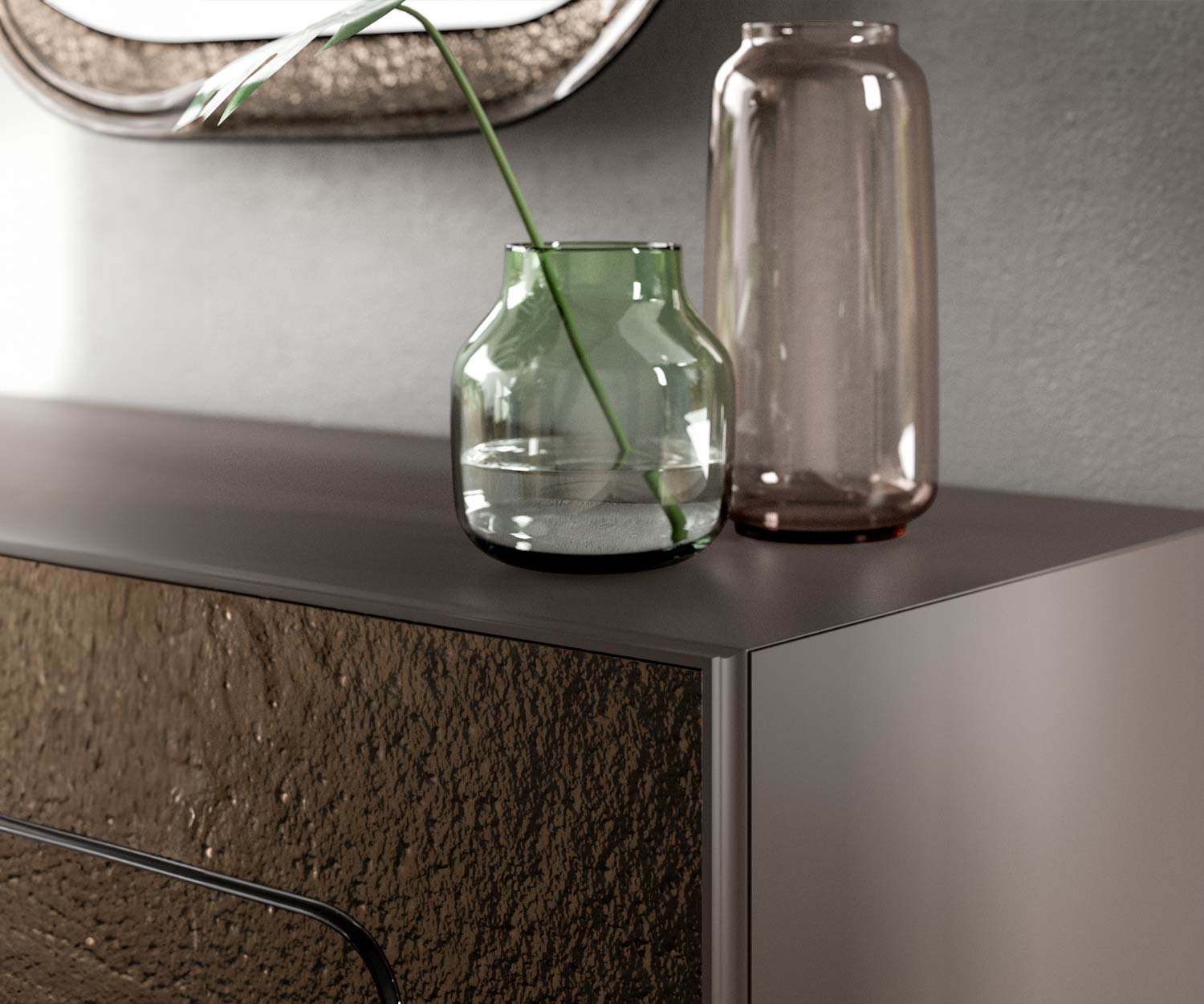 Sideboard de haute qualité avec façade en verre argenté Sideboard de haute qualité avec façade en verre argenté