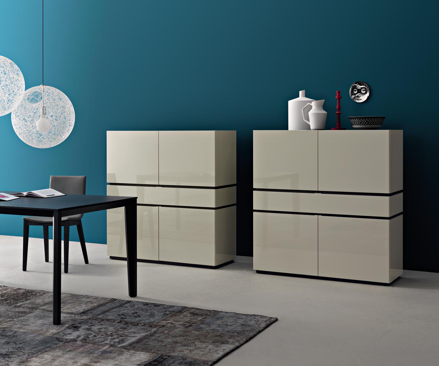 Exclusif Livitalia Highboard design Cubi en blanc laqué haute brillance Exclusif Livitalia Highboard design Cubi en blanc laqué haute brillance