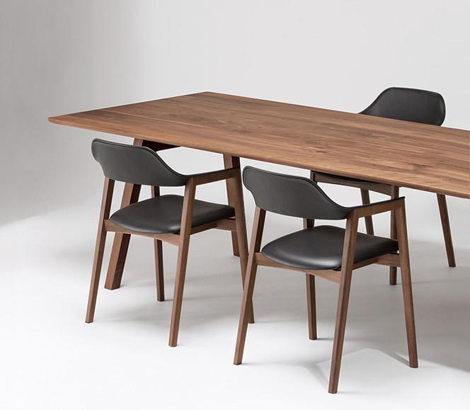 Chaise Conde House Ten de Micheal Schneider