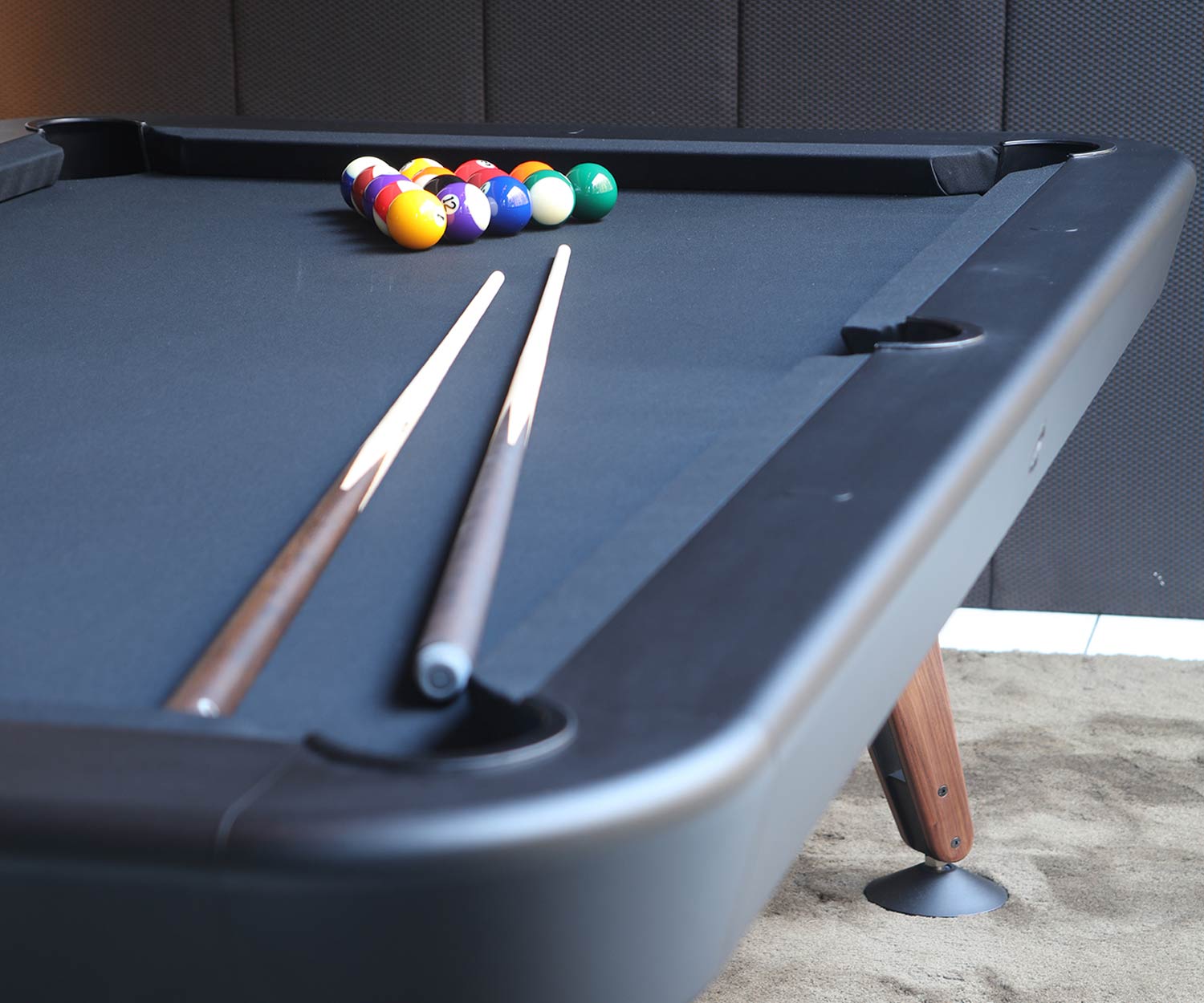RS Barcelona Table de billard diagonale avec équipement RS Barcelona Table de billard diagonale avec équipement