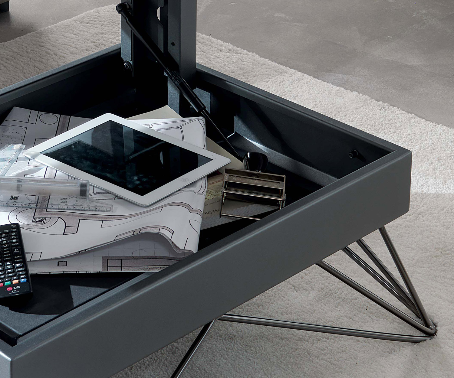 Table basse flexible Ozzio R T064 avec espace de rangement sous la table Table basse flexible Ozzio R T064 avec espace de rangement sous la table