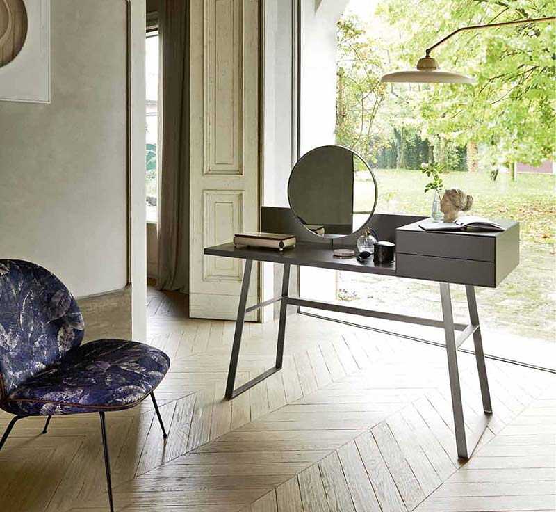 Table de maquillage design