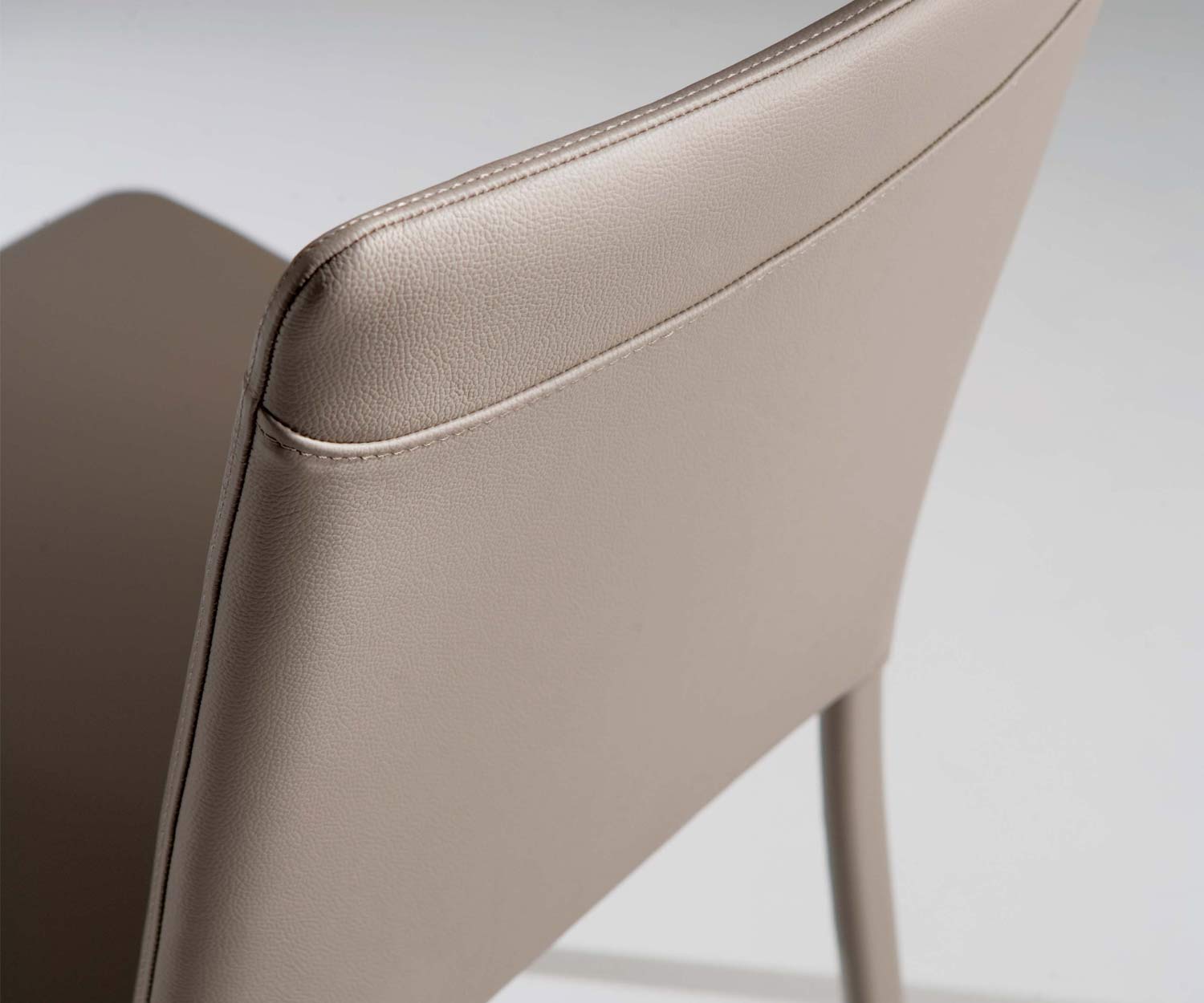 Exclusif Ozzio Chaise design Lunette Cuir Noir