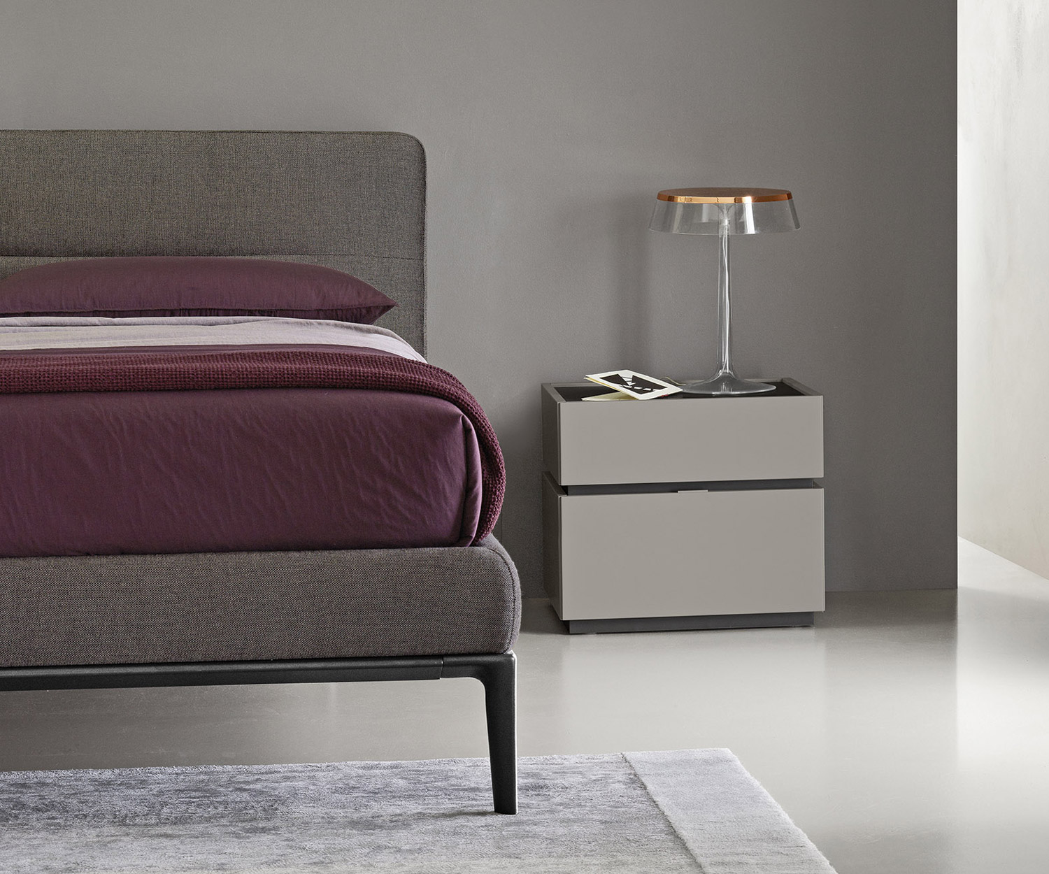 Confortable Livitalia Lit design Dorian sur pieds étroits Confortable Livitalia Lit design Dorian sur pieds étroits