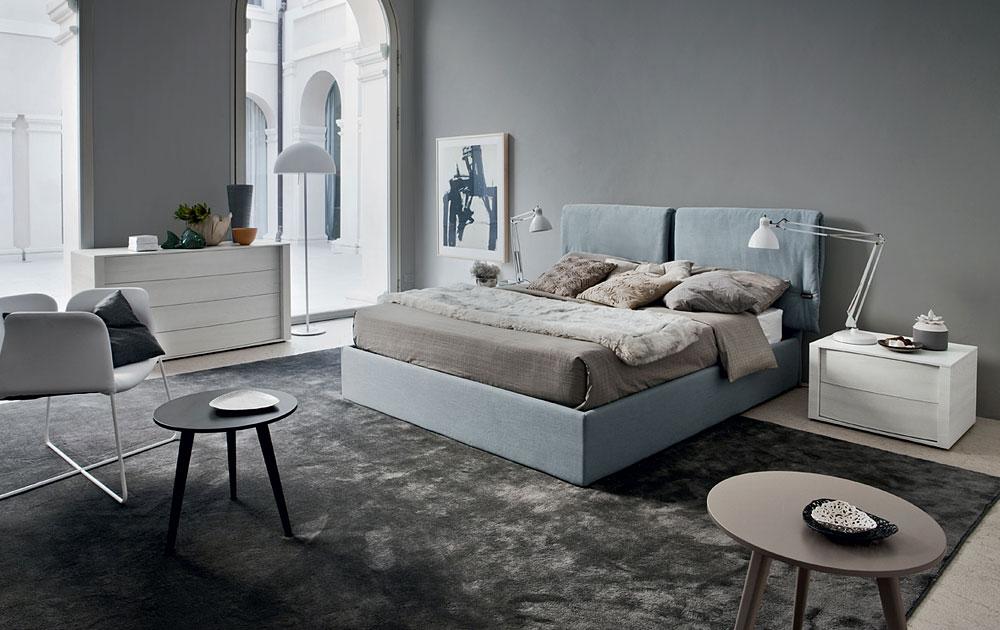Lit rembourr&eacute; couleur tendance 2015 Bleu