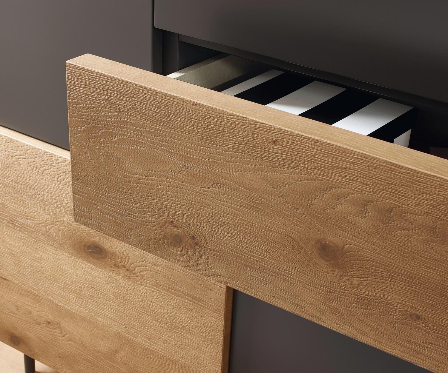 Moderne Livitalia Design Sideboard Incontro en détail avec tiroir