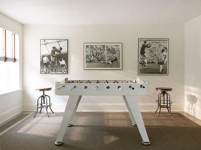 Baby-foot de salle d'attente design